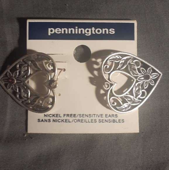 Silver Floral Heart Earrings - Picture 2 of 5